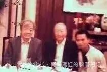 乃清礼医师与前辈合影